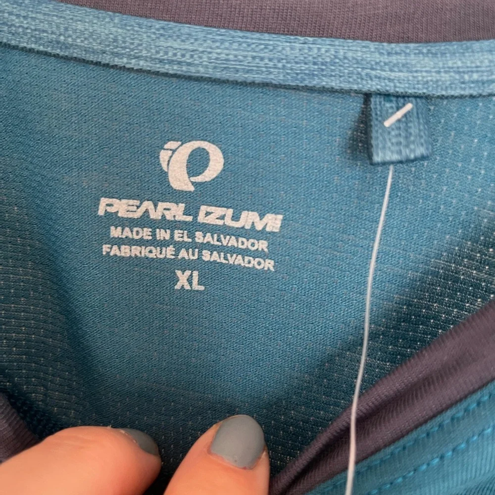 Pearl Izumi Canyon LS Jersey 🚴 - Picture 4 of 4